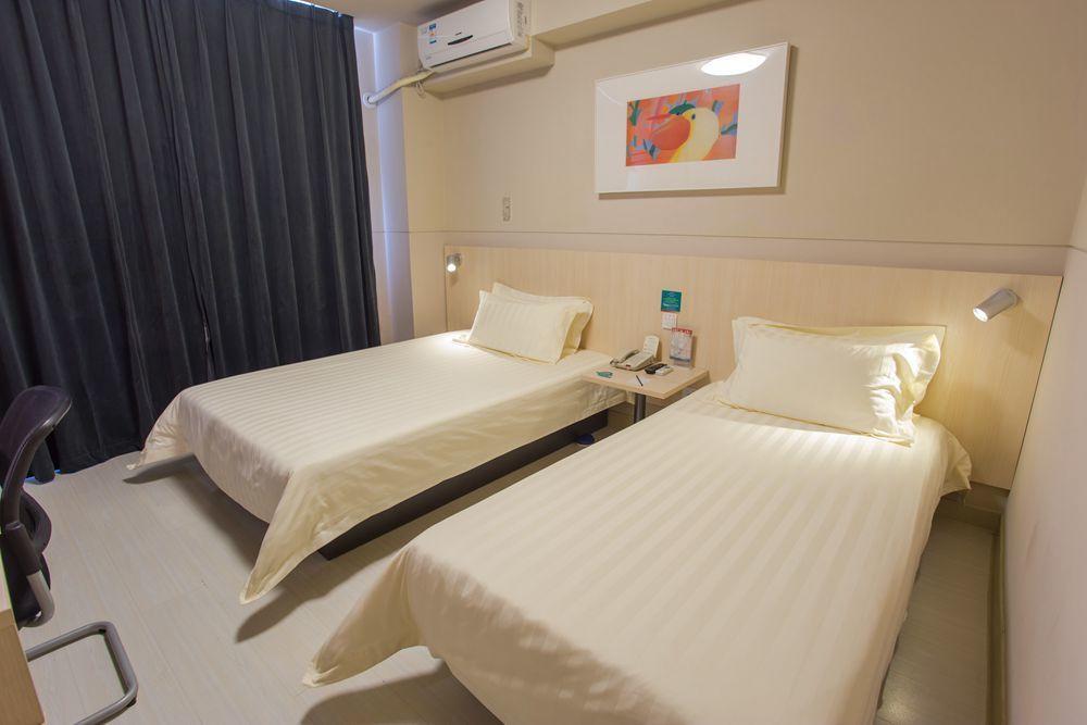 Jinjiang Inn Wanda Plaza Hotel Taiyuan Street Šen-jang Exteriér fotografie