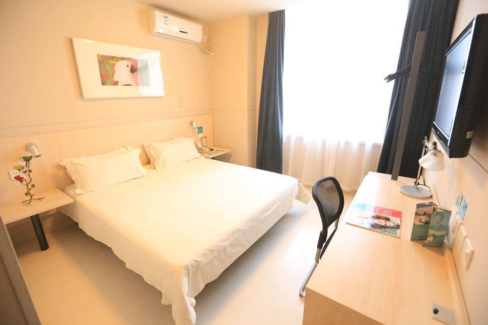 Jinjiang Inn Wanda Plaza Hotel Taiyuan Street Šen-jang Exteriér fotografie