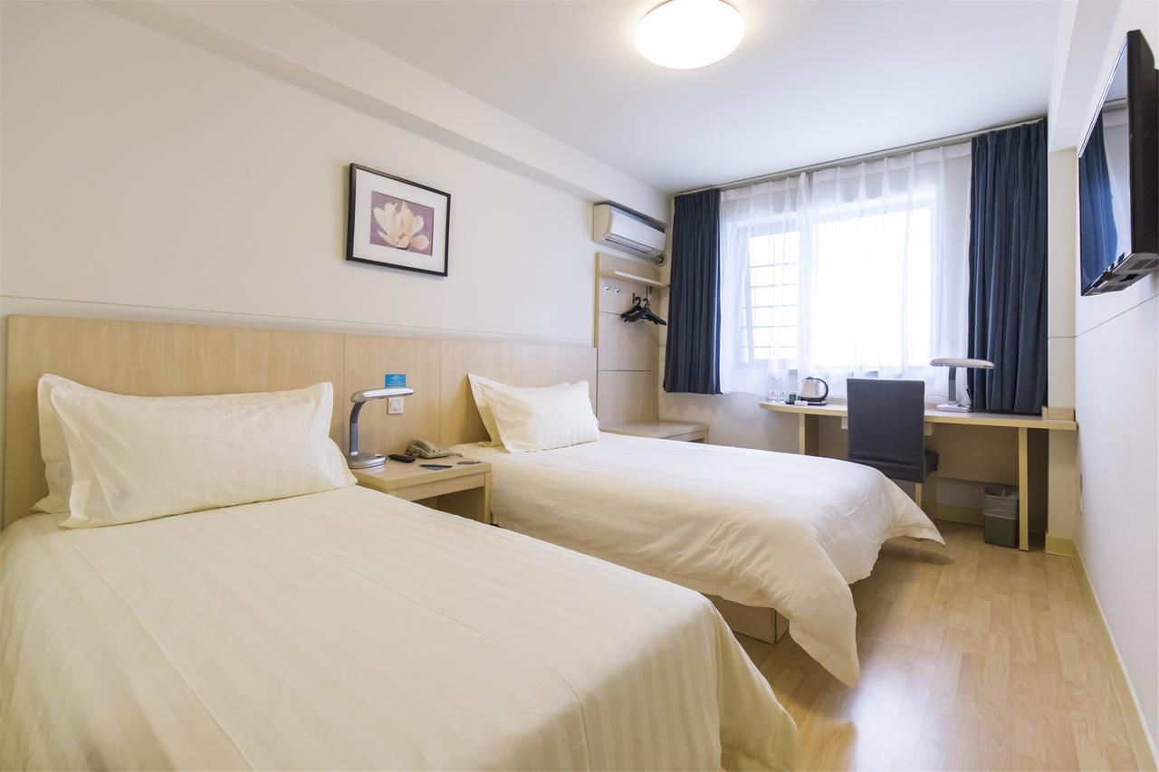 Jinjiang Inn Wanda Plaza Hotel Taiyuan Street Šen-jang Exteriér fotografie