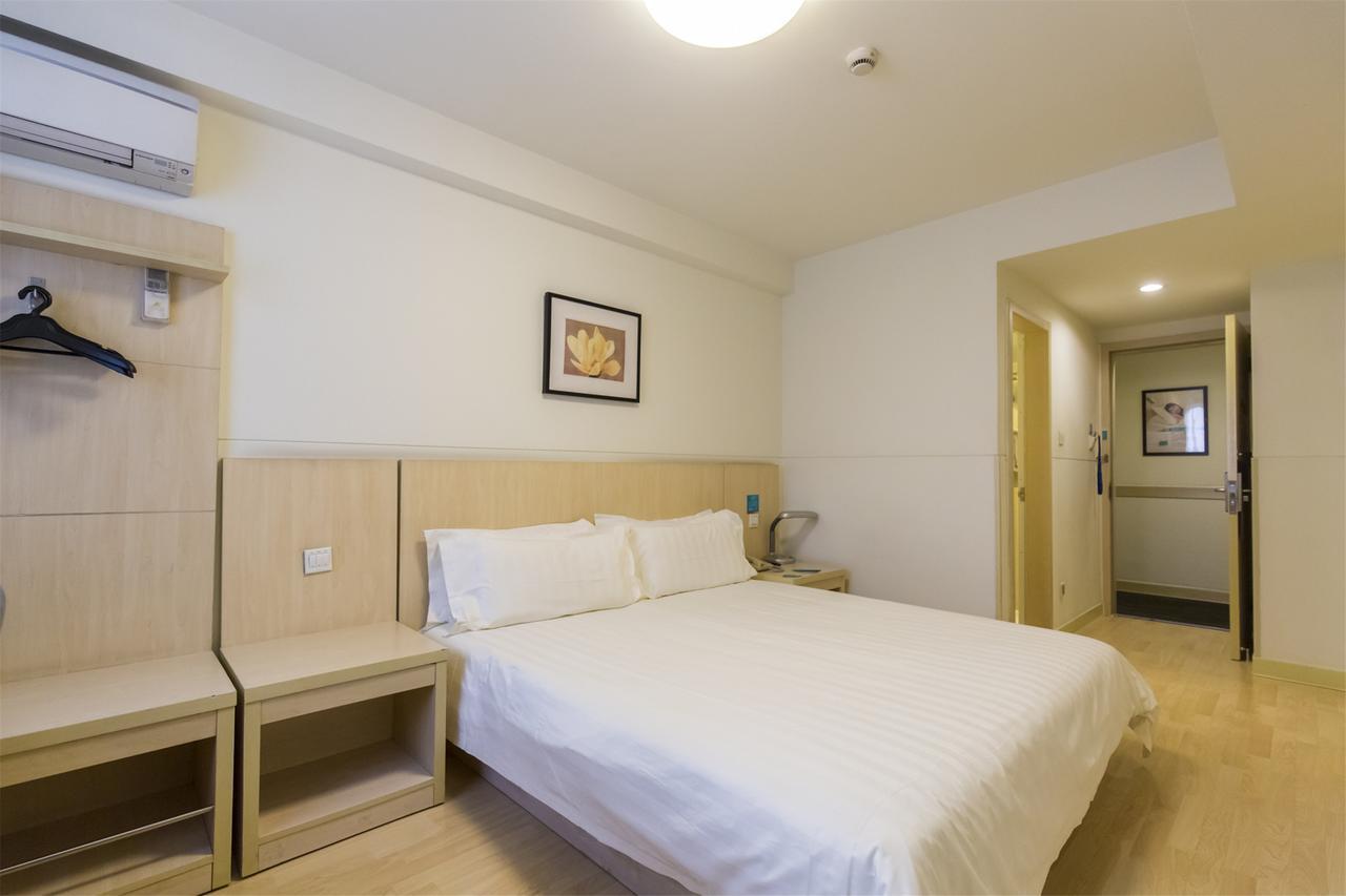 Jinjiang Inn Wanda Plaza Hotel Taiyuan Street Šen-jang Exteriér fotografie